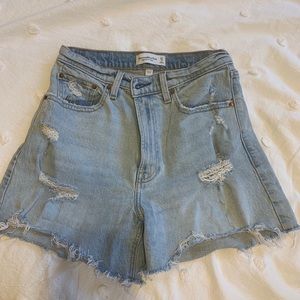 Abercrombie 4 inch high rise curve love shorts